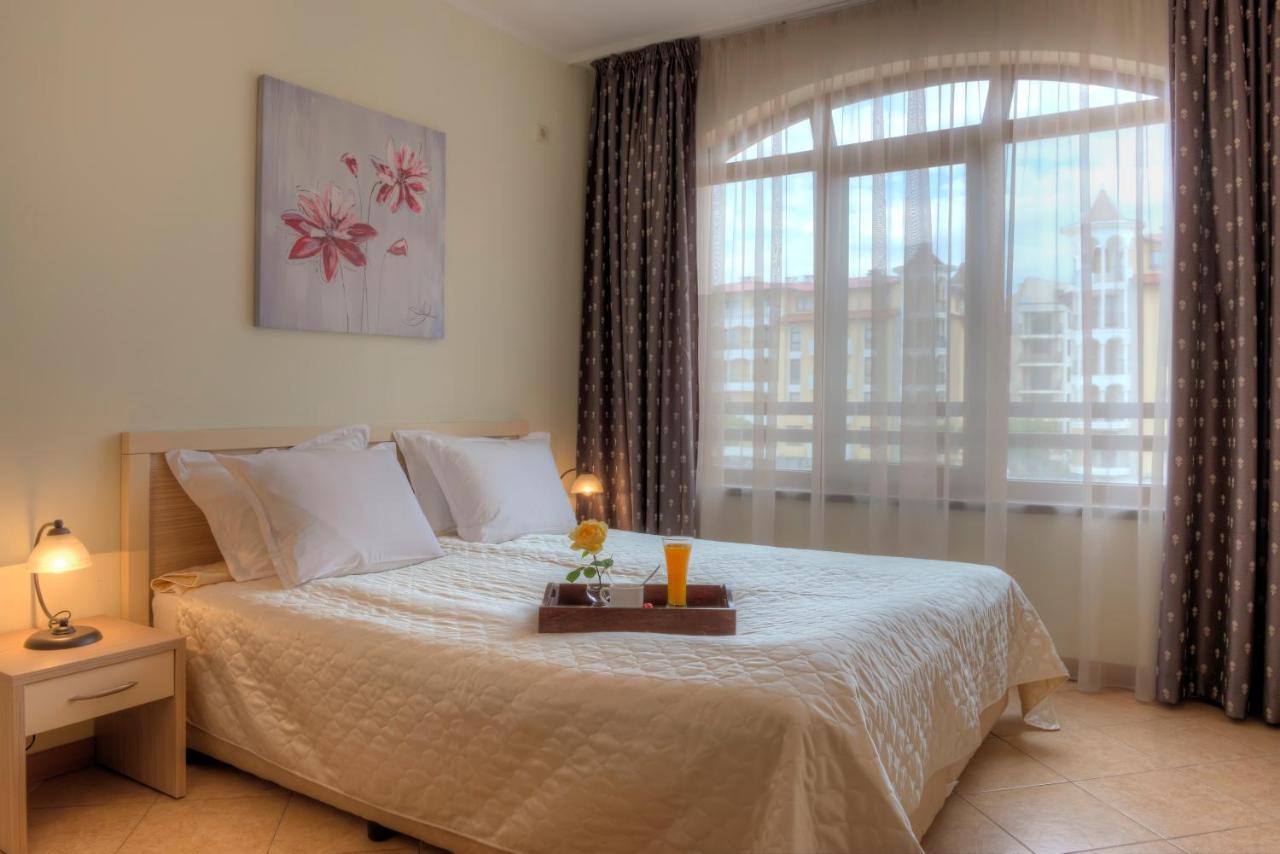Royal Sun Apartments Sunny Beach Ngoại thất bức ảnh