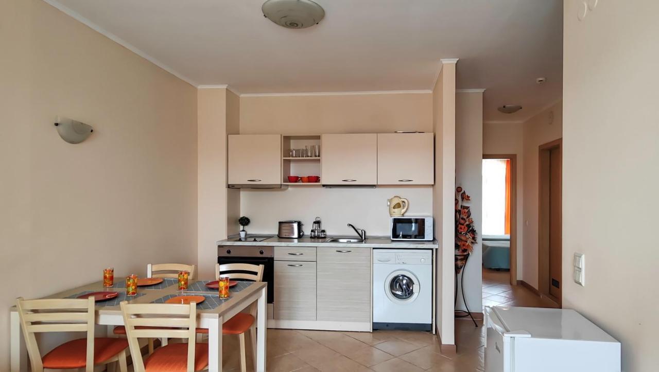 Royal Sun Apartments Sunny Beach Ngoại thất bức ảnh
