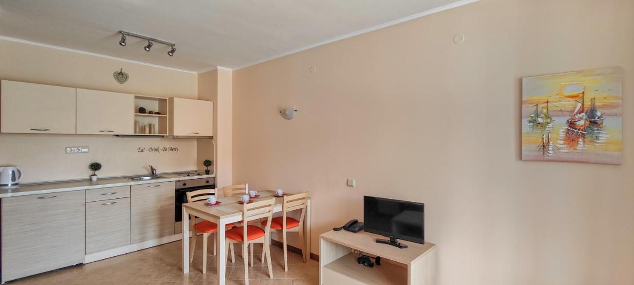Royal Sun Apartments Sunny Beach Ngoại thất bức ảnh