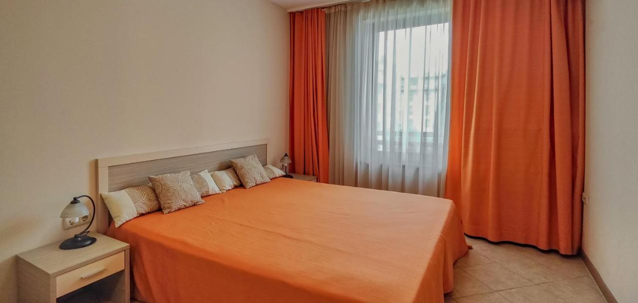 Royal Sun Apartments Sunny Beach Ngoại thất bức ảnh